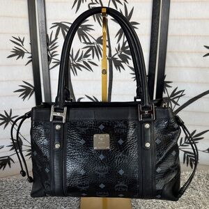 MCM Black Leather Visetos side drawstring Shoulder Bag